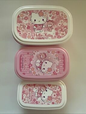 Hello Kitty Pink Floral Lunch Box Set